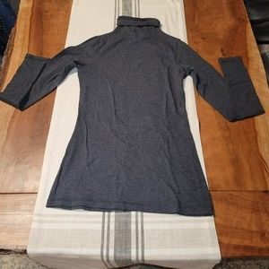 Vince Turtleneck Tee NWOT Size XS